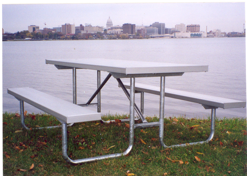 Traditional Picnic Table - ALUMINUM